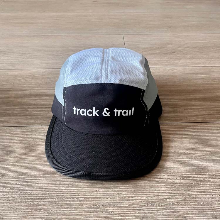 banner-categoria-running-cap-interior-09-track-and-trail